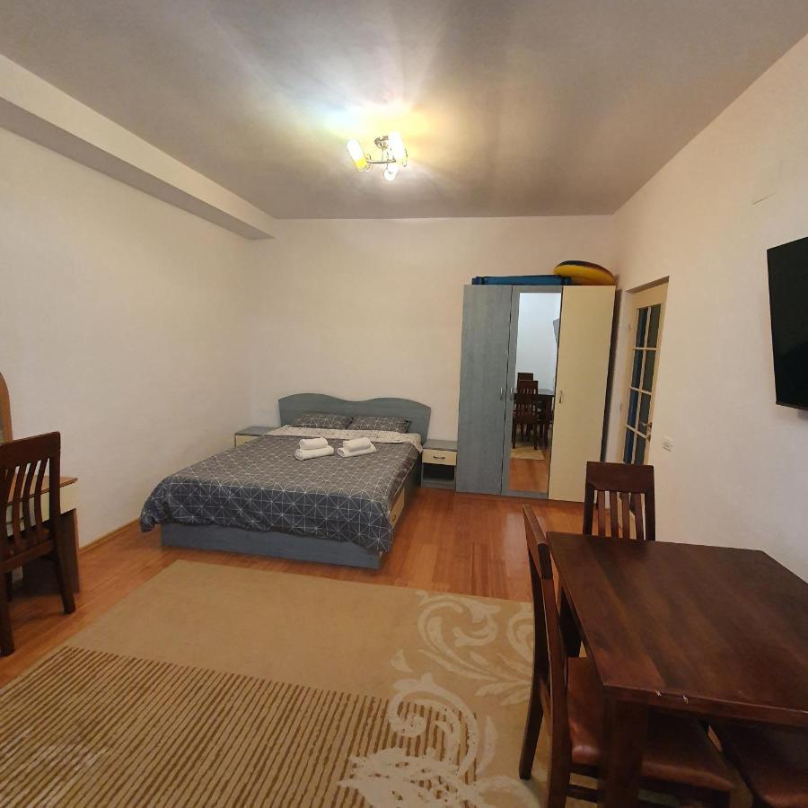 شقة Apartament O Camera مامايا المظهر الخارجي الصورة