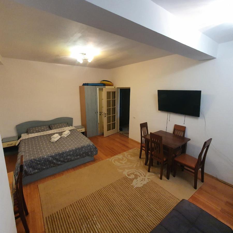 شقة Apartament O Camera مامايا المظهر الخارجي الصورة
